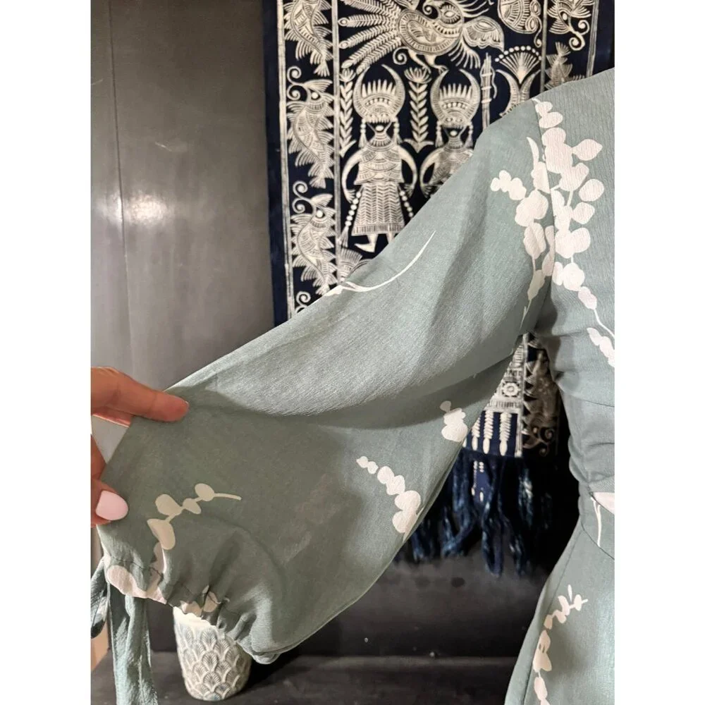 Here Comes The Sun Womens Floral Size S Tie Front Coconut Girl Mini Dress Resort - Picture 6 of 16